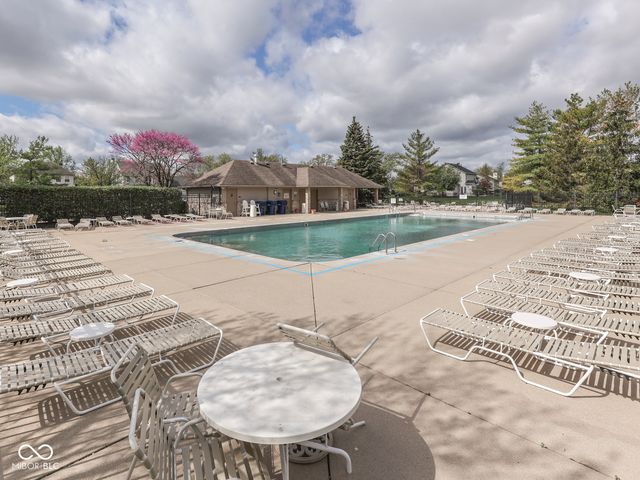 10343 Waveland Circle, Fishers, IN 46038