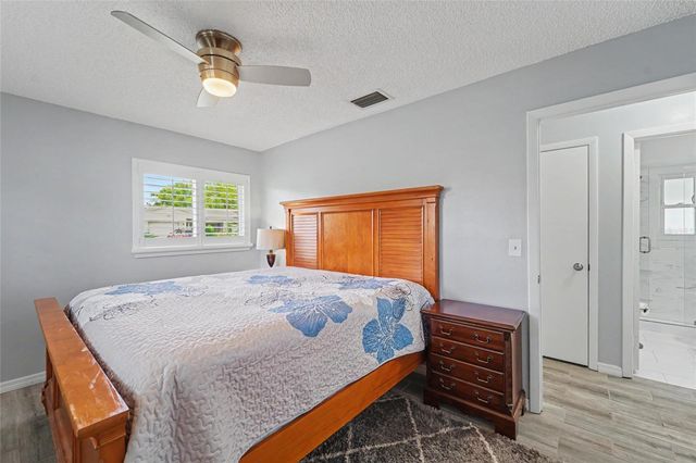 1496 QUEEN ANNE DRIVE, Palm Harbor, FL 34684