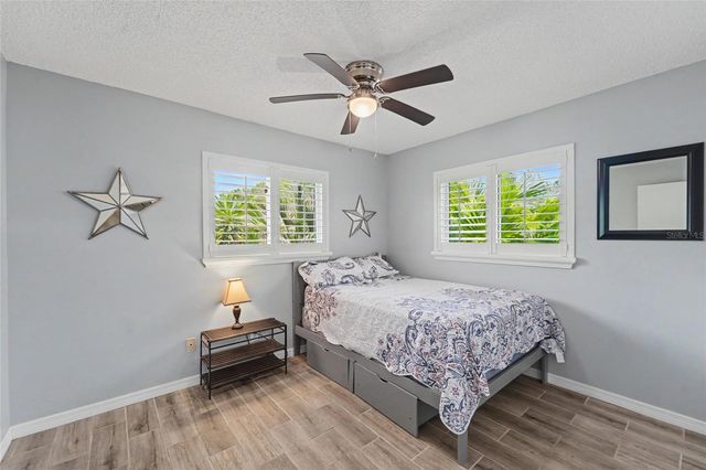 1496 QUEEN ANNE DRIVE, Palm Harbor, FL 34684