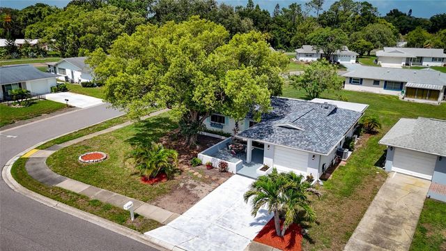 1496 QUEEN ANNE DRIVE, Palm Harbor, FL 34684