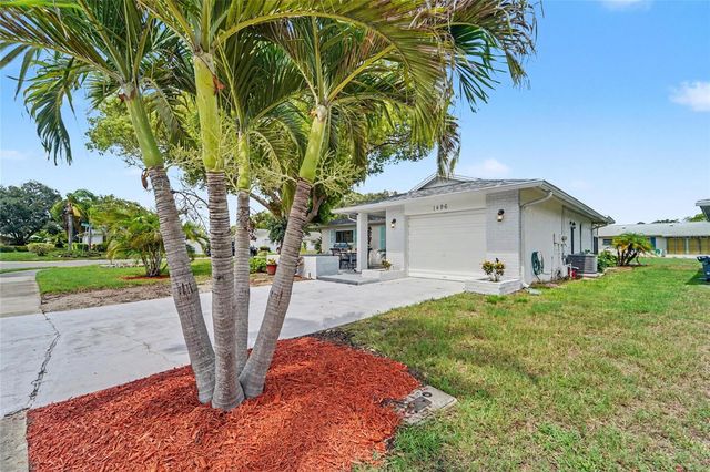 1496 QUEEN ANNE DRIVE, Palm Harbor, FL 34684
