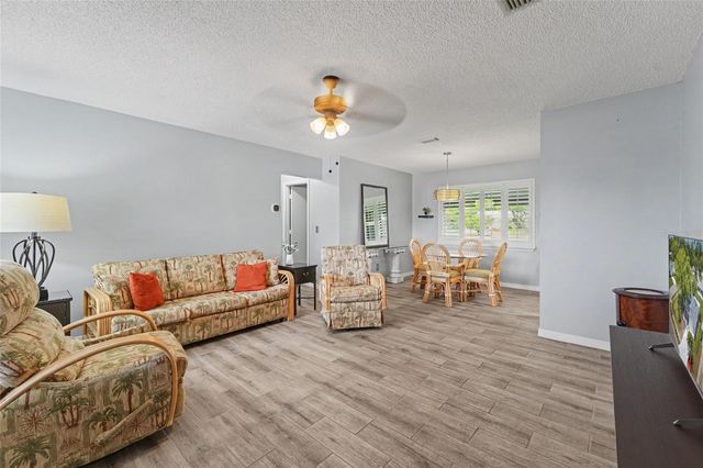 1496 QUEEN ANNE DRIVE, Palm Harbor, FL 34684