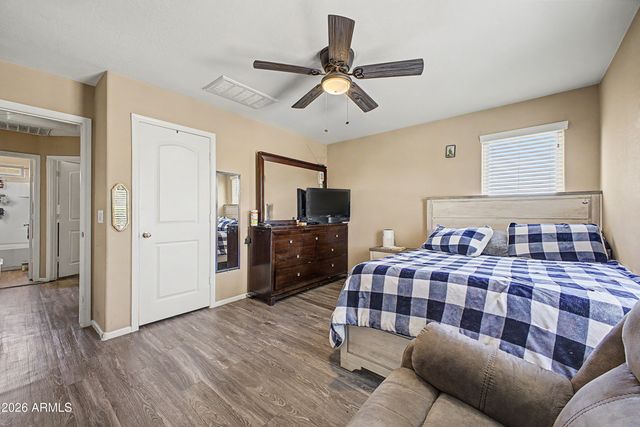 7843 W CYPRESS Street, Phoenix, AZ 85035