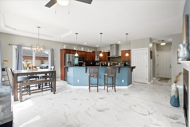 10591 Erie Drive, Crown Point, IN 46307
