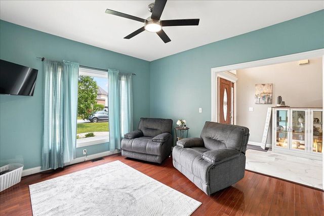 10591 Erie Drive, Crown Point, IN 46307