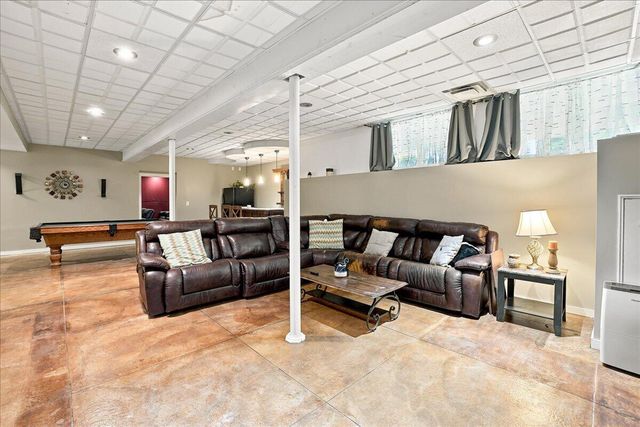 10591 Erie Drive, Crown Point, IN 46307