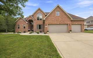 10591 Erie Drive, Crown Point, IN 46307