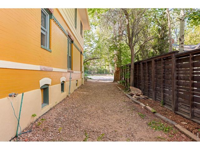 541 Arapahoe Ave, Boulder, CO 80302
