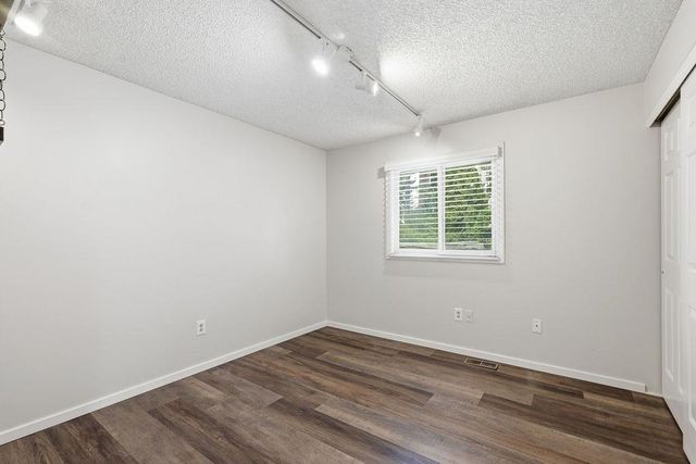 1005 W Bellwood Dr, Spokane, WA 99218