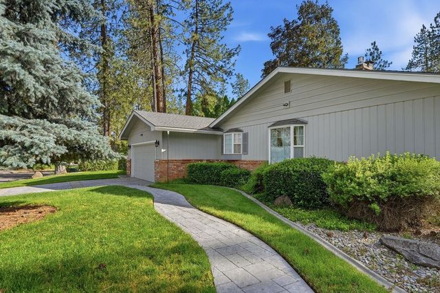 1005 W Bellwood Dr, Spokane, WA 99218
