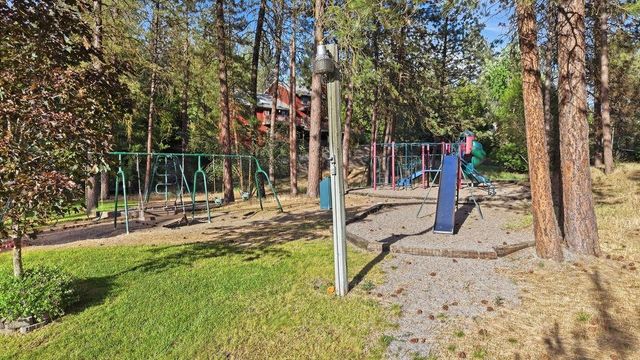 1005 W Bellwood Dr, Spokane, WA 99218