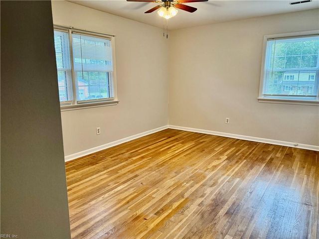 347 Brunell DR, Hampton, VA 23666