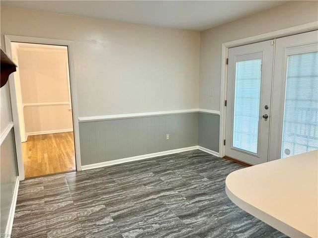 347 Brunell DR, Hampton, VA 23666