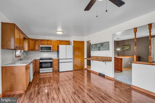 535 SHED RD, Newville, PA 17241