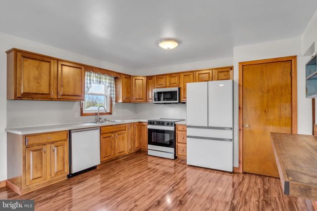 535 SHED RD, Newville, PA 17241