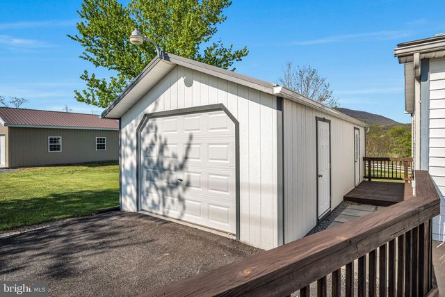 535 SHED RD, Newville, PA 17241