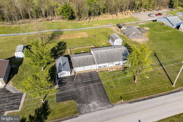 535 SHED RD, Newville, PA 17241