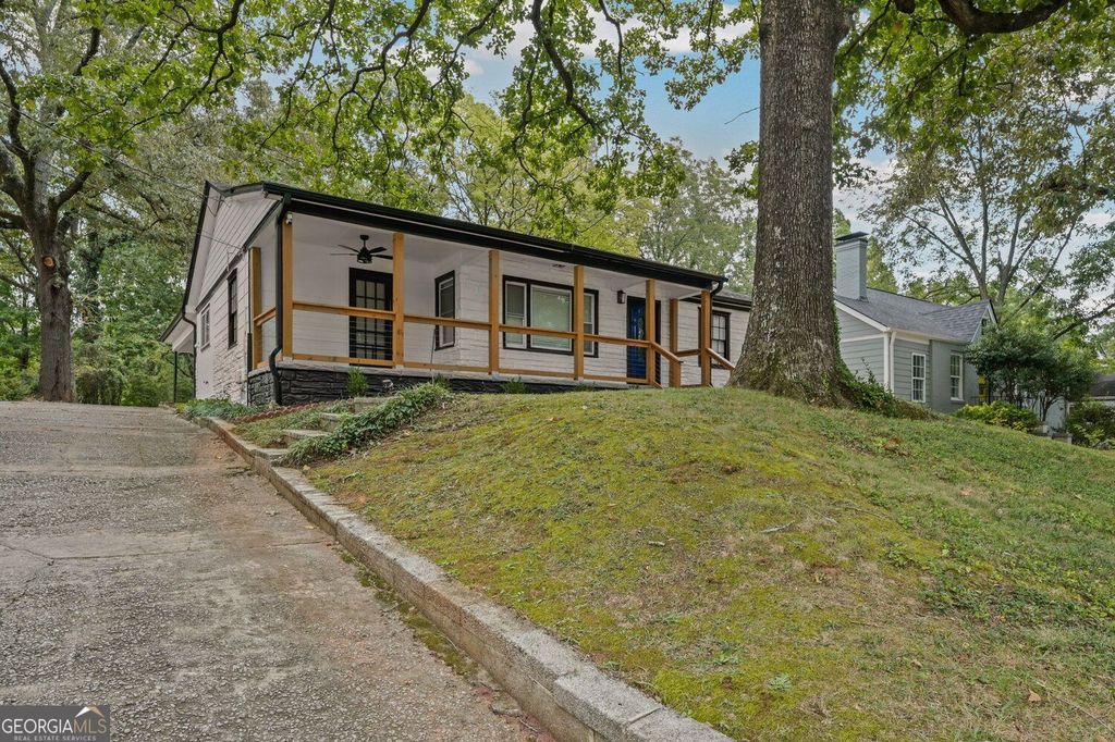 1810 Sylvan Road SW, Atlanta, GA 30310 — photo 2