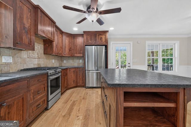 406 Vineyard Road, Griffin, GA 30223