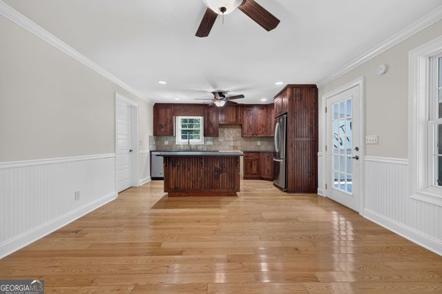 406 Vineyard Road, Griffin, GA 30223