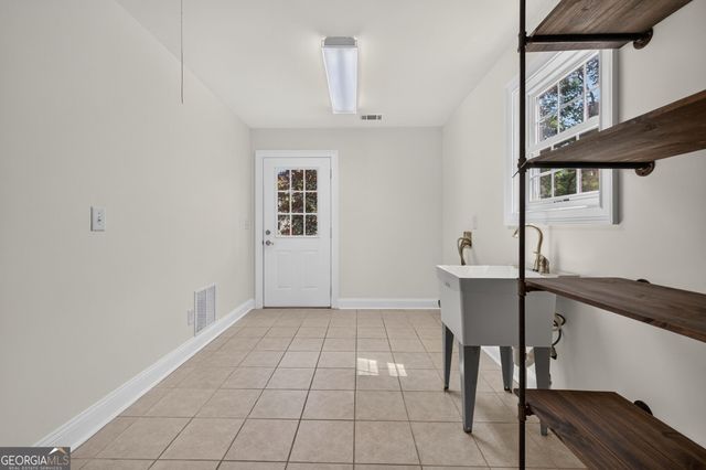 406 Vineyard Road, Griffin, GA 30223