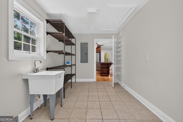 406 Vineyard Road, Griffin, GA 30223