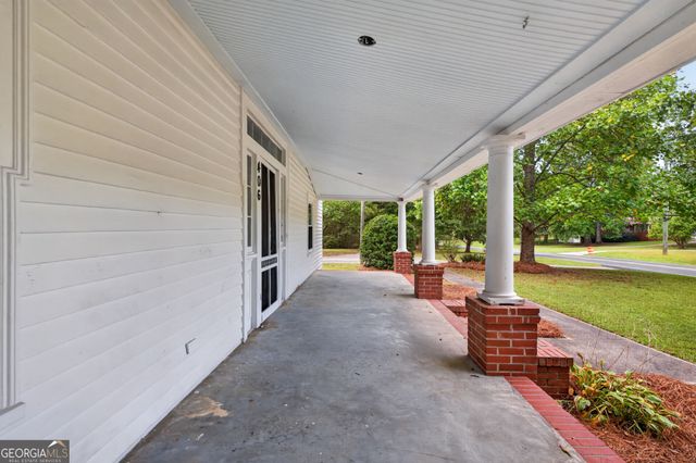 406 Vineyard Road, Griffin, GA 30223