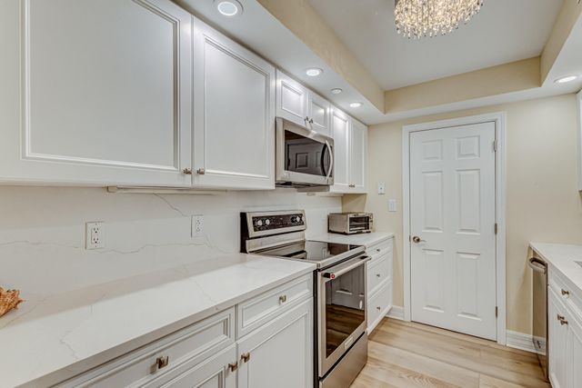 3000 N Ocean Drive 4 G, Singer Island, FL 33404