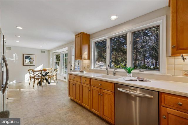 12401 OVER RIDGE RD, Potomac, MD 20854