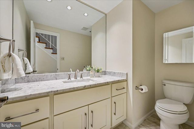 12401 OVER RIDGE RD, Potomac, MD 20854