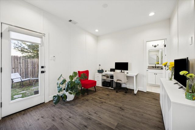 1915 Kolfahl Street A, Houston, TX 77023