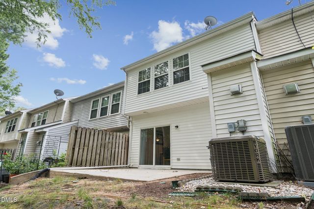 508 Canyon Lake Circle, Morrisville, NC 27560