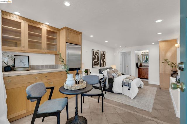 844 Ramona, Albany, CA 94706
