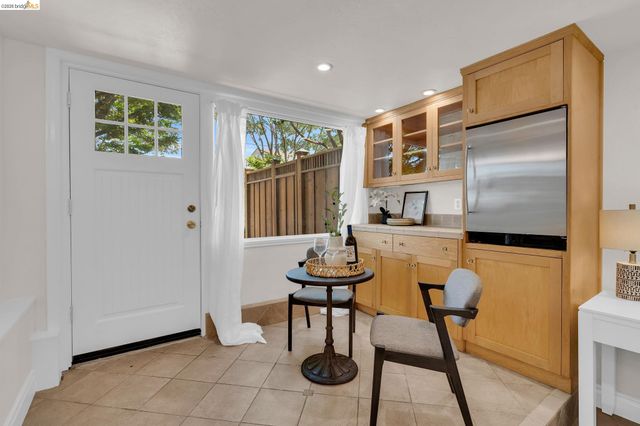 844 Ramona, Albany, CA 94706