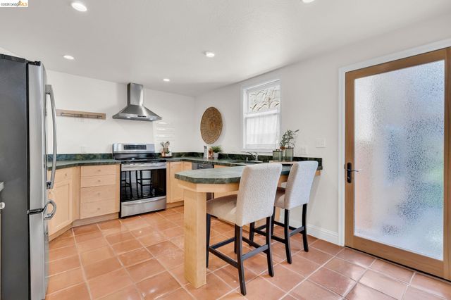 844 Ramona, Albany, CA 94706