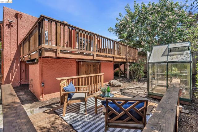 844 Ramona, Albany, CA 94706