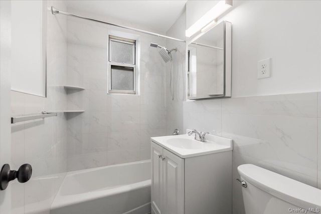 5645 Netherland Avenue 5C, Bronx, NY 10471