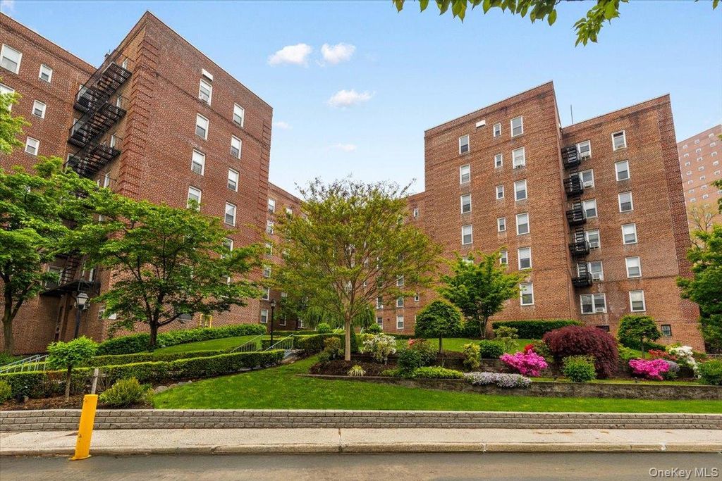 5645 Netherland Avenue 5C, Bronx, NY 10471