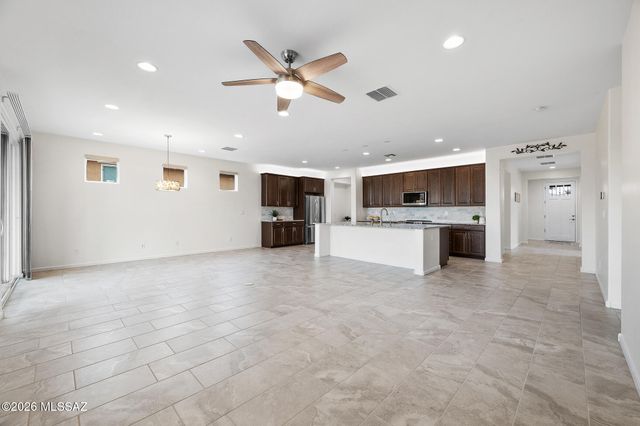 7712 W Sage Path, Marana, AZ 85658
