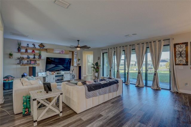 14536 WOODLAND SPUR DRIVE, Lithia, FL 33547