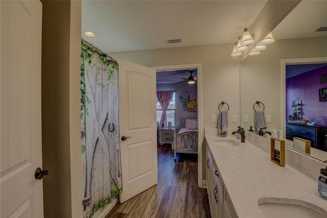 14536 WOODLAND SPUR DRIVE, Lithia, FL 33547