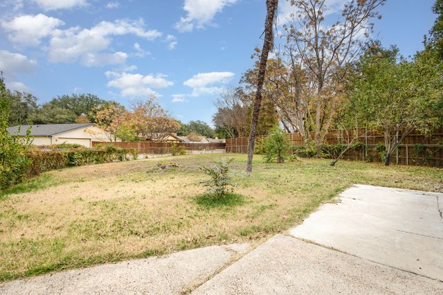 6402 Faircove Circle, Garland, TX 75043