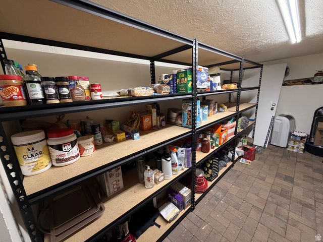 574 W HARDING AVE, Cedar City, UT 84720