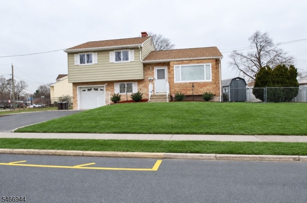 1909 Stratford Ave, South Plainfield Boro, NJ 07080 — exterior