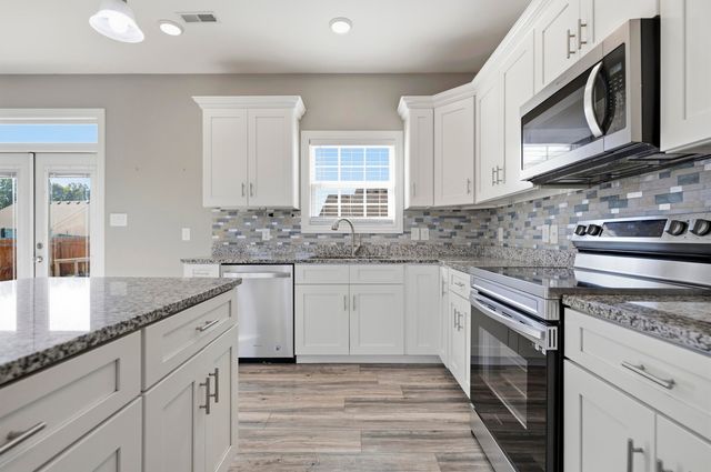 205 Bentley Way, Richmond, KY 40475