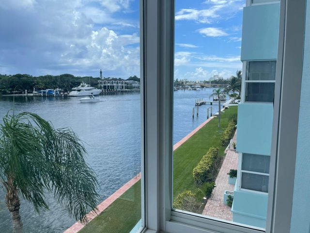 2772 NE 30th Avenue 6c, Lighthouse Point, FL 33064