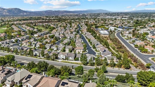 33413 Alagon, Temecula, CA 92592