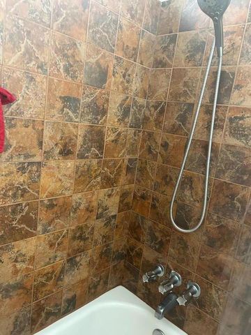 2270 Chester Drive, Tracy, CA 95376