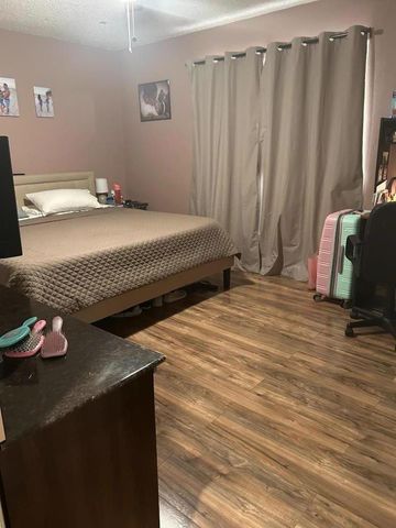 2270 Chester Drive, Tracy, CA 95376