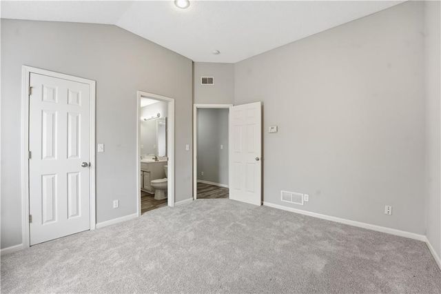 21715 W 100 Terrace, Lenexa, KS 66220